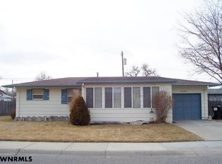 1202 Avenue N, Scottsbluff, NE 69361