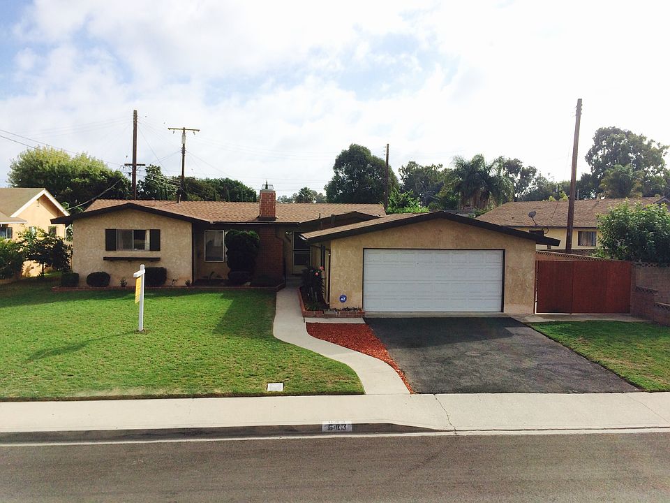 1st image of 643 Evergreen Sq