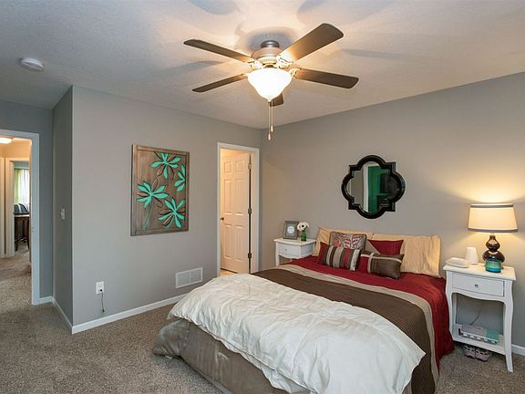 3rd image of 1226 Nicholas Ln