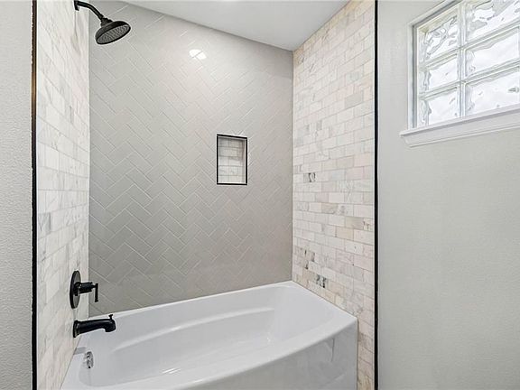5th image of 50204 Indian Creek Dr