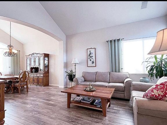 3rd image of 3281 Goldstone Dr