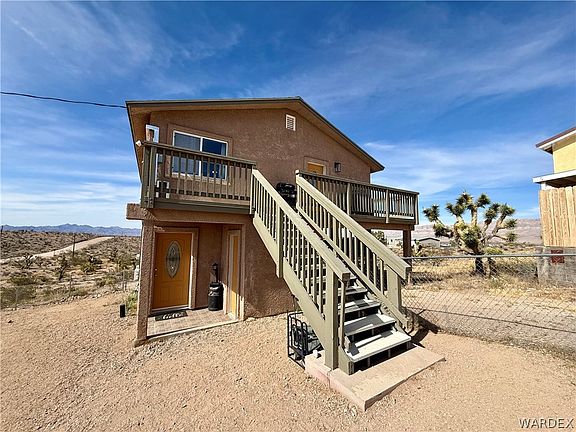 2nd image of 1486 W Calico Drive