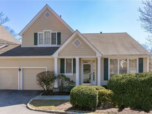 74 Burr Farms Road, Mount Kisco, NY 10549