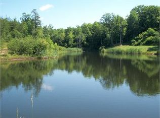 290 Goldman York Rd, Deer Lodge, TN 37726