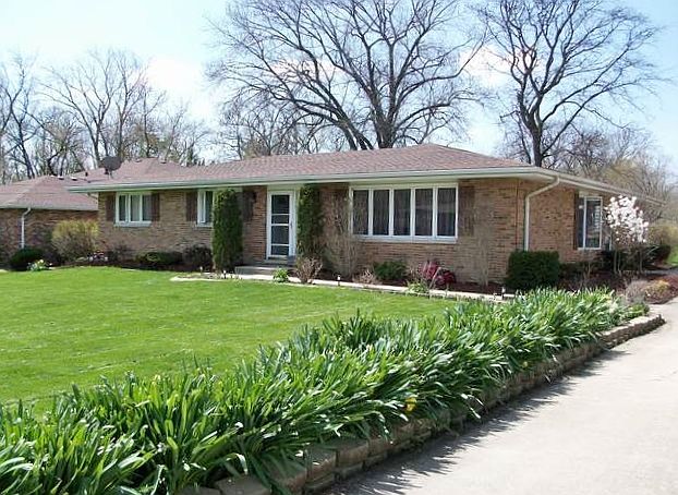 1st image of 15136 Leclaire Ave