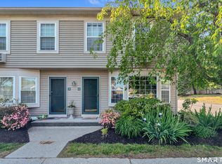 6 Glen Ridge Ct #6, New Milford, CT 06776