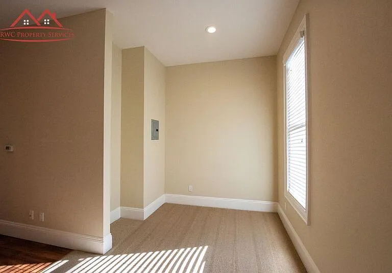 272 Washington St #6 — Photo 9