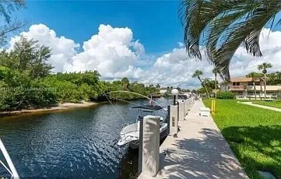 2840 NE 14th Street Cswy