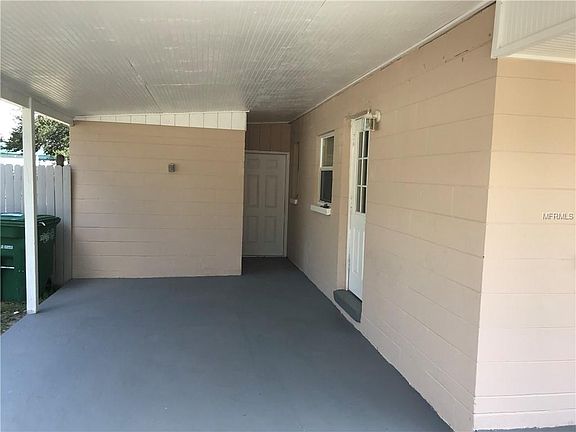 2nd image of 4233 E Sandalwood Cir S
