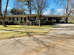 11 W Circle Dr, Vidalia, LA 71373