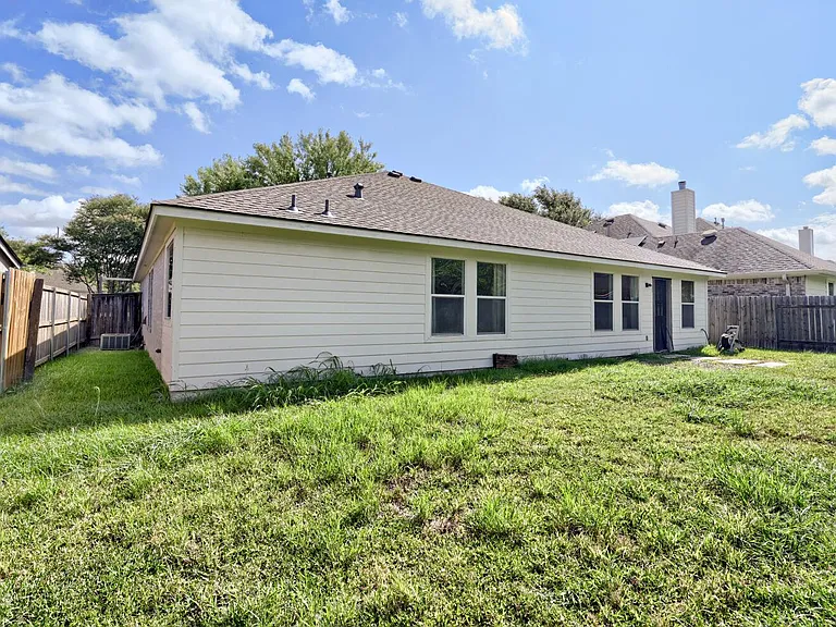 13620 Glen Mark Dr — Photo 27