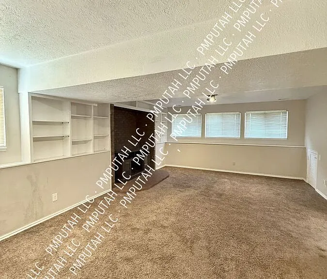1602 E 2550 N — Photo 31