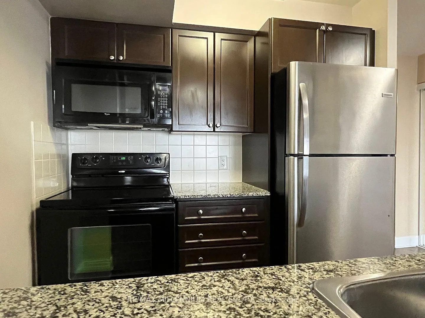 2 bed, $2,300 — Photo 2