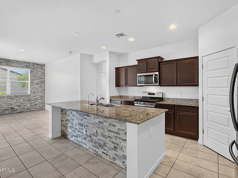 293 W Salali Trl — Photo 8