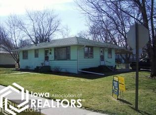 801 S Avenue B, Washington, IA 52353