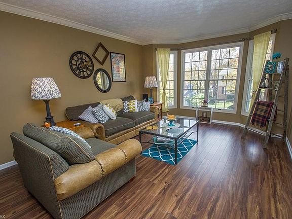 Sitting area/living room.