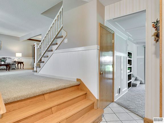 4th image of 3103 S 160th Ave