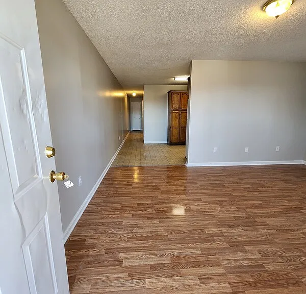 403 Austin Ave #B — Photo 1