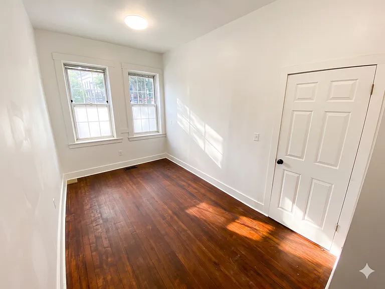 833 Whalley Ave #1 — Photo 13
