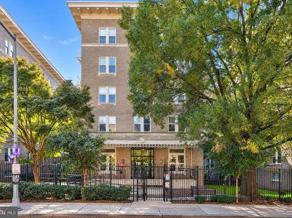 1308 Clifton St NW APT 209, Washington, DC 20009