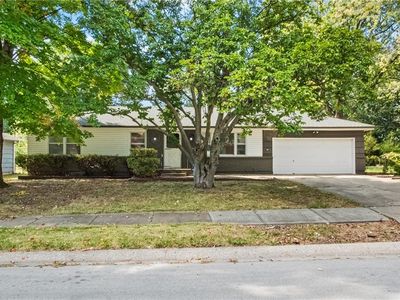 10104 Cambridge Ave, Kansas City, MO, 64134