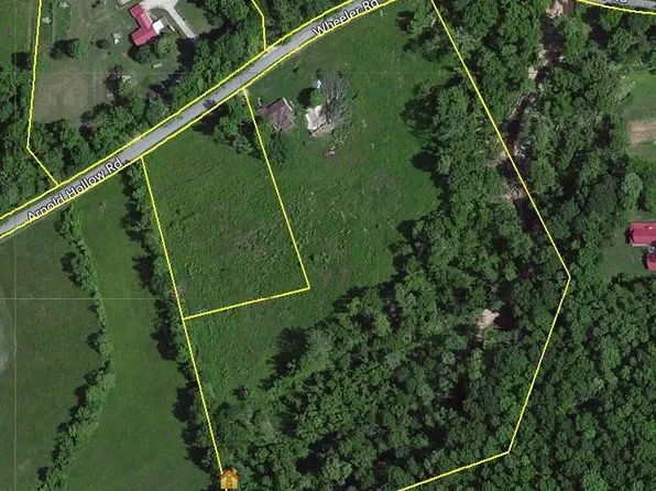 2263 Arnold Hollow Rd, Waverly, TN 37185