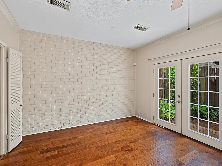 3721 Wakeforest St — Photo 14