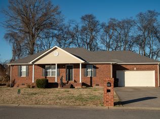 1012 Crystal Bear Trl, Murfreesboro, TN 37128