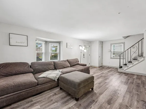 613 Glenfield Ave, Glenolden, PA 19036