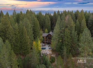 305 Blackhawk Lake Dr, McCall, ID 83638