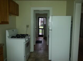 6752 Maple St, Cincinnati, OH 45227