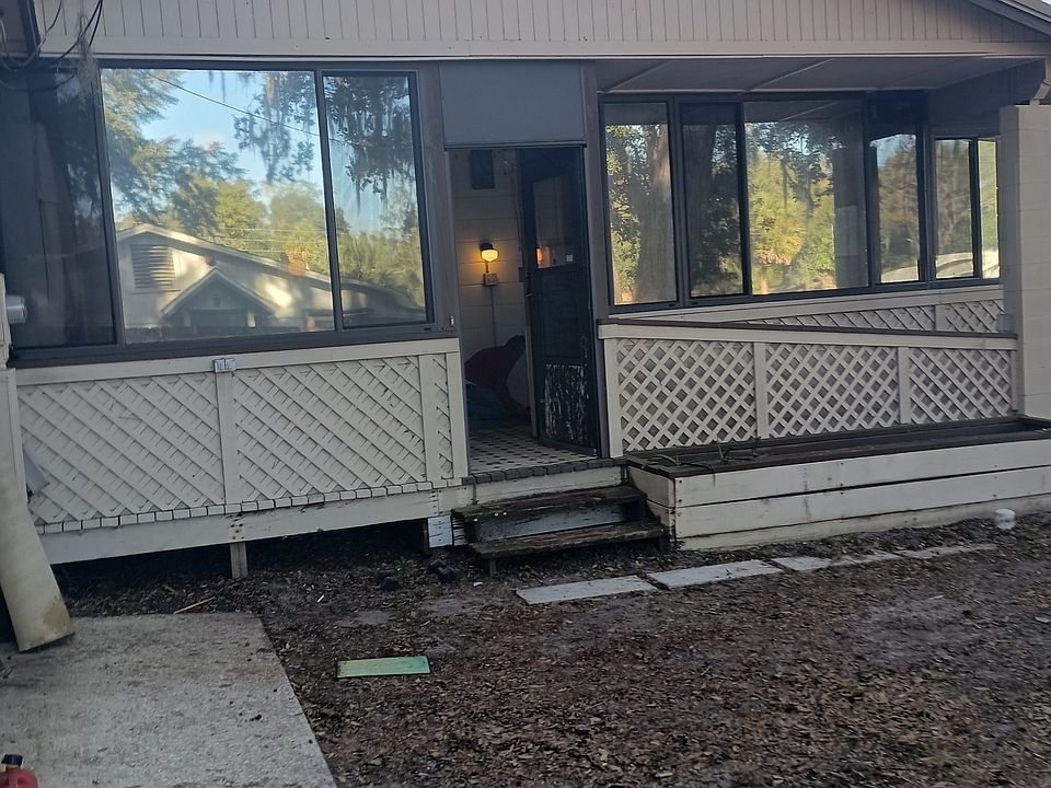 1st image of 125 S Chandler Ave