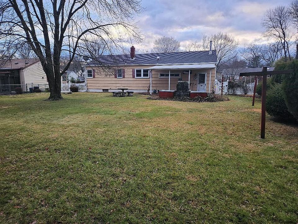 2nd image of 46 Fairfield Rd