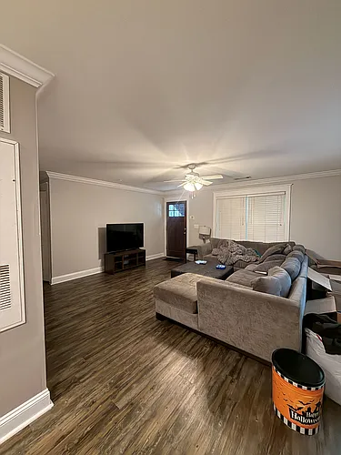 1035 Barnett Shoals Rd Photo 1