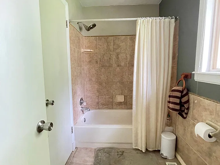11198 Random Ct — Photo 7