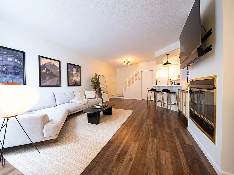 4275 Merrimac Ln N #21 — Photo 3