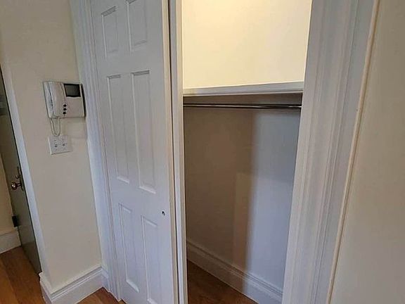 5th image of 106 Charles St #Xt