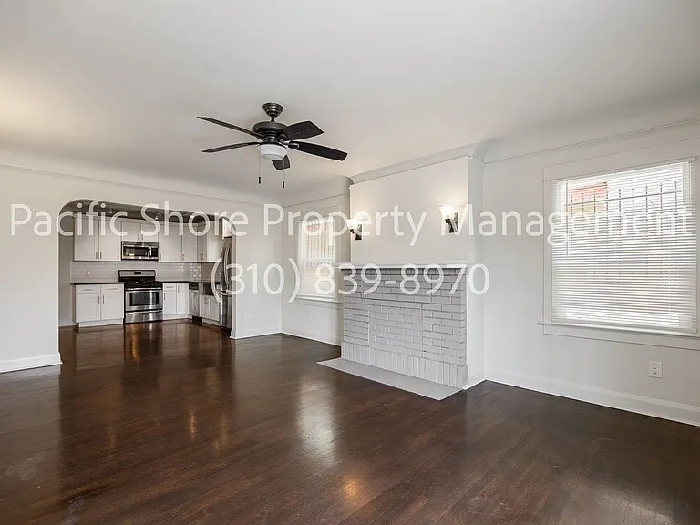 217 N. New Hampshire — Photo 2