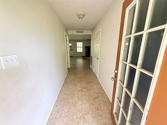 2nd image of 1210 County Road 2099