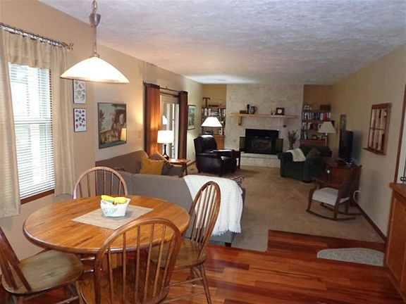 3rd image of 8612 N Whispering Woods Pl