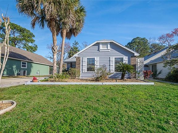 2nd image of 176 Clear Lake Cir