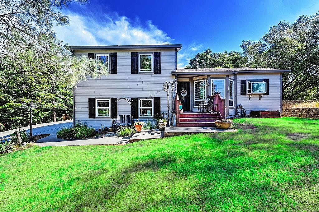 3299 Secret Lake Trl, Cool, CA 95614 | MLS #223059276 | Zillow