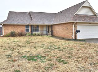 6230 E 49th St S, Tulsa, OK 74135