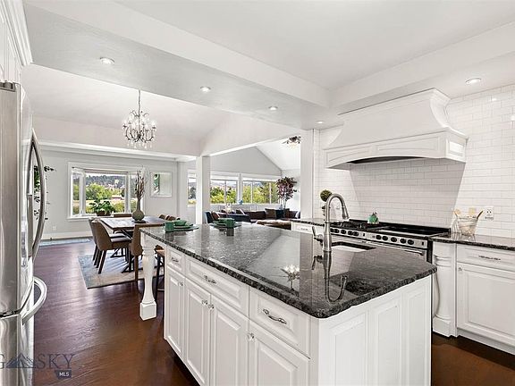 4th image of 9512 Haggerty Ln