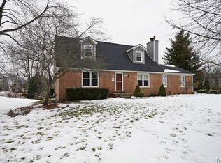 4741 Cape Town Blvd, Highland, MI 48356