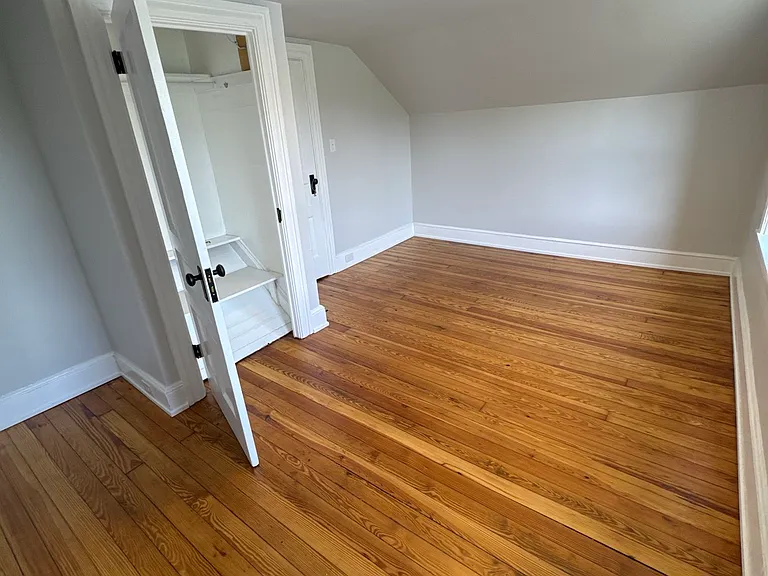 755 Centerville Rd — Photo 13