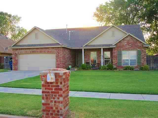 1st image of 609 N Chisholm Trail Way