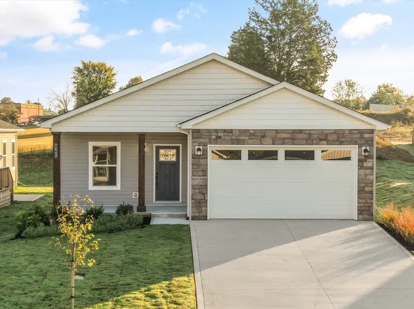 7640 Sycamore Breeze Rd, Knoxville, TN 37920