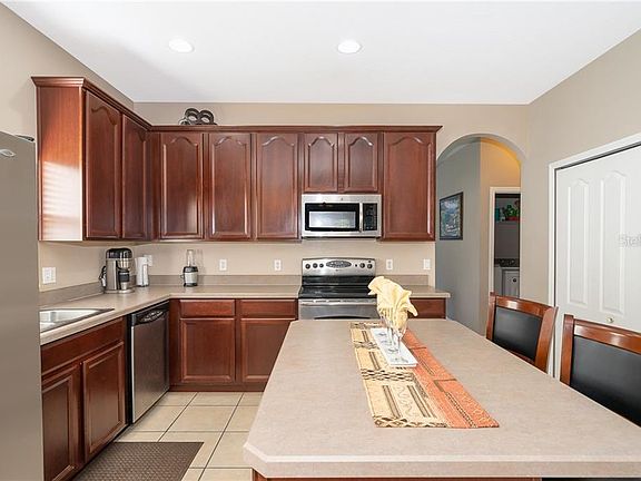 4th image of 7839 Rex Hill Trl