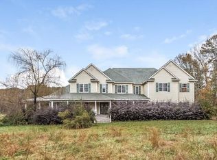 318 Quarters Rd, Fayetteville, GA 30215